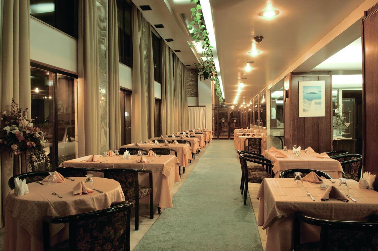 Yumukoglu Hotel İzmir Étterem fotó