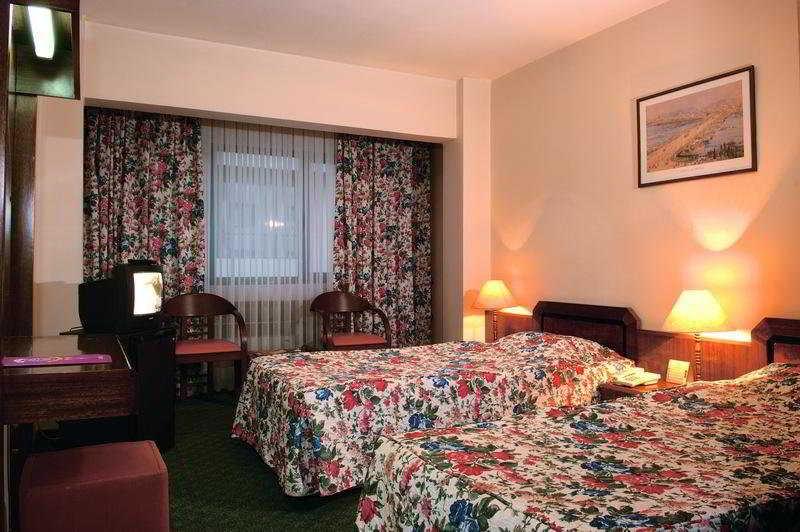 Yumukoglu Hotel İzmir Szoba fotó